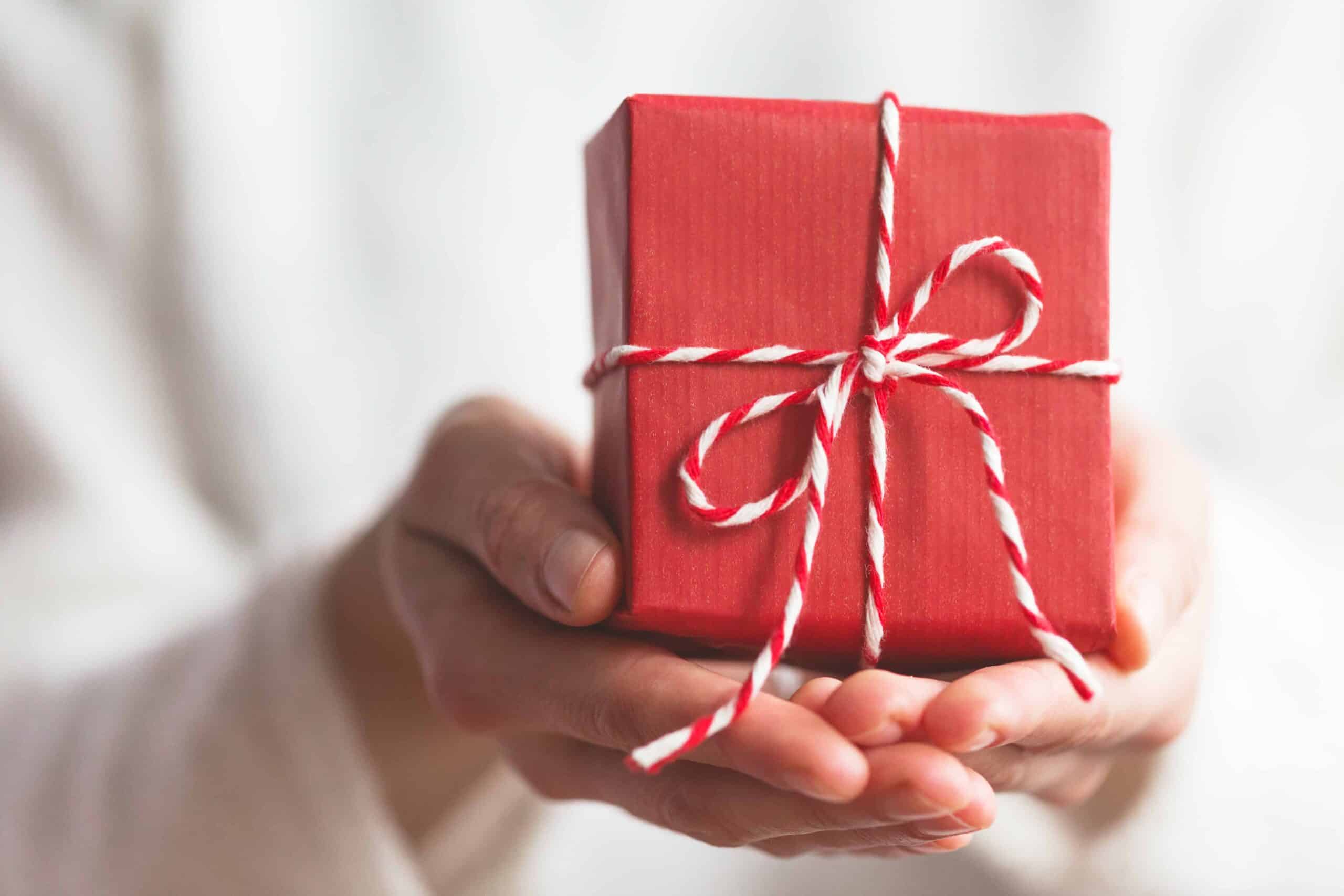 Festive Seasons Gifts To Give